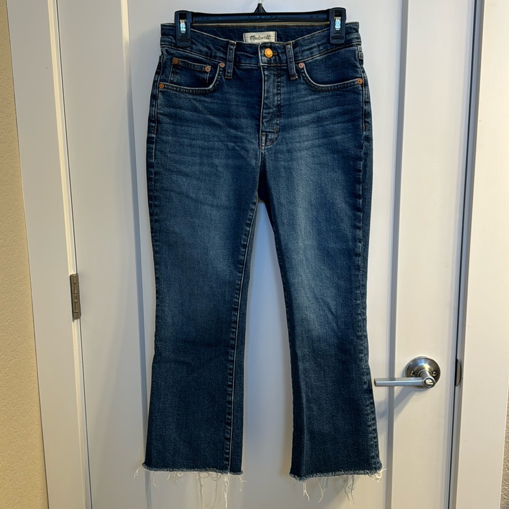 Madewell mid-rise kick out jeans, size 27P